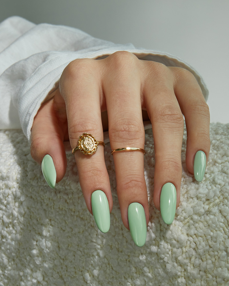 Make a bold statement with MI Fashion Shine nail polish.