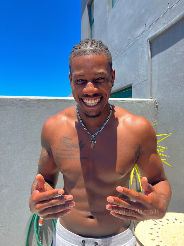 Love Island nails 2023 Love Island nails 2023